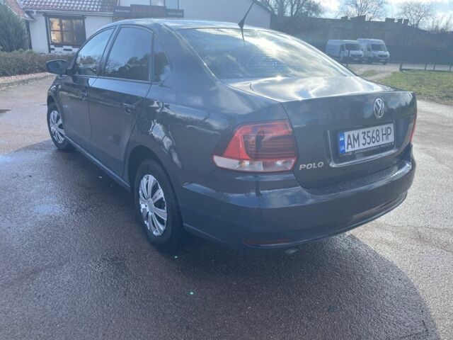 Серый Фольксваген Поло, объемом двигателя 1.6 л и пробегом 156 тыс. км за 9100 $, фото 4 на Automoto.ua