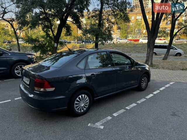 Серый Фольксваген Поло, объемом двигателя 1.6 л и пробегом 280 тыс. км за 6500 $, фото 16 на Automoto.ua