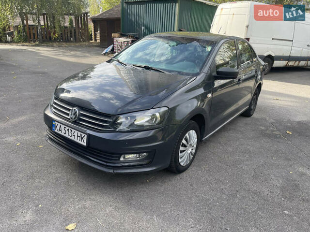 Серый Фольксваген Поло, объемом двигателя 1.6 л и пробегом 280 тыс. км за 6500 $, фото 13 на Automoto.ua