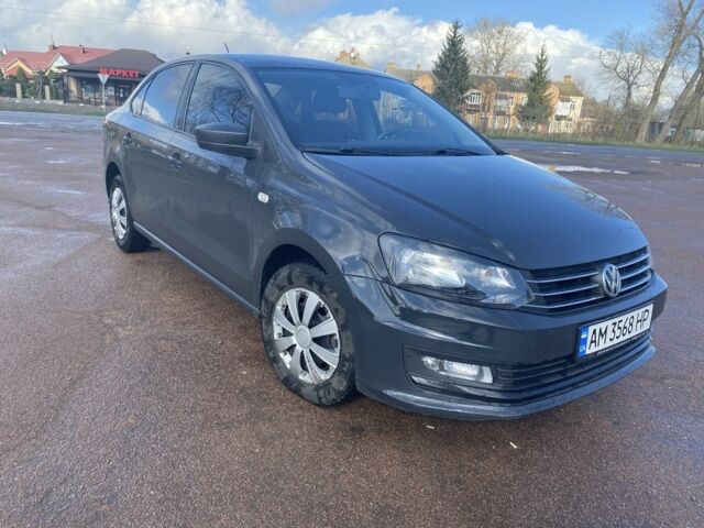 Серый Фольксваген Поло, объемом двигателя 1.6 л и пробегом 156 тыс. км за 9100 $, фото 1 на Automoto.ua