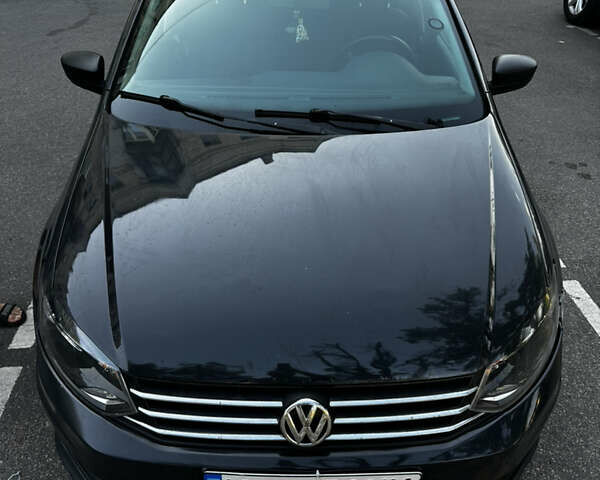 Серый Фольксваген Поло, объемом двигателя 1.6 л и пробегом 280 тыс. км за 6500 $, фото 1 на Automoto.ua