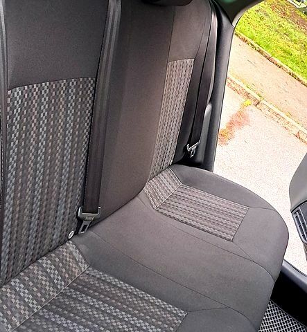 Сірий Фольксваген Поло, об'ємом двигуна 1.6 л та пробігом 83 тис. км за 8900 $, фото 11 на Automoto.ua