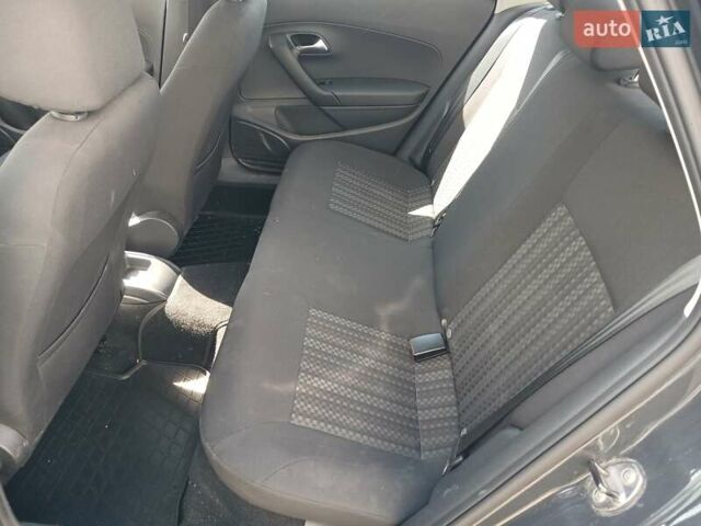 Сірий Фольксваген Поло, об'ємом двигуна 1.6 л та пробігом 49 тис. км за 7963 $, фото 10 на Automoto.ua