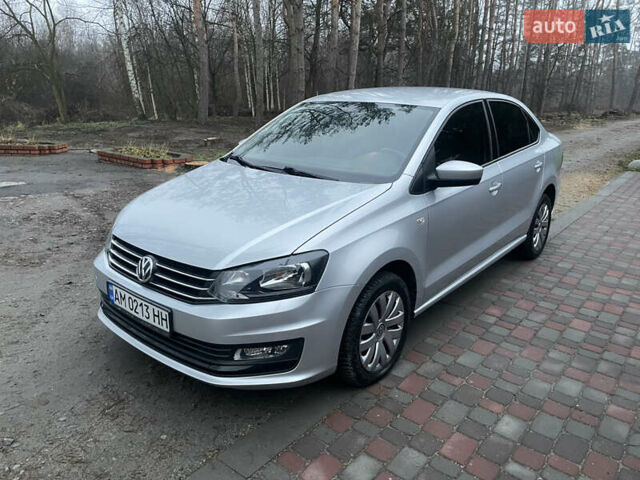 Сірий Фольксваген Поло, об'ємом двигуна 1.4 л та пробігом 115 тис. км за 10600 $, фото 2 на Automoto.ua