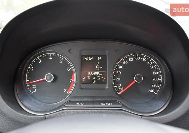Сірий Фольксваген Поло, об'ємом двигуна 1.39 л та пробігом 156 тис. км за 9800 $, фото 13 на Automoto.ua