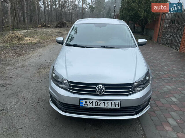Сірий Фольксваген Поло, об'ємом двигуна 1.4 л та пробігом 115 тис. км за 10600 $, фото 1 на Automoto.ua