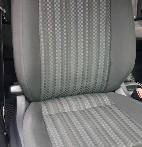 Серый Фольксваген Поло, объемом двигателя 1.6 л и пробегом 83 тыс. км за 8900 $, фото 10 на Automoto.ua