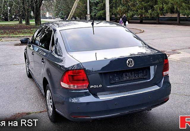 Сірий Фольксваген Поло, об'ємом двигуна 1.6 л та пробігом 83 тис. км за 8900 $, фото 5 на Automoto.ua