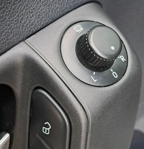 Серый Фольксваген Поло, объемом двигателя 1.6 л и пробегом 83 тыс. км за 8900 $, фото 16 на Automoto.ua