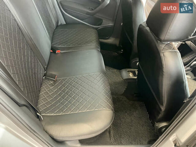 Сірий Фольксваген Поло, об'ємом двигуна 1.4 л та пробігом 113 тис. км за 10600 $, фото 16 на Automoto.ua