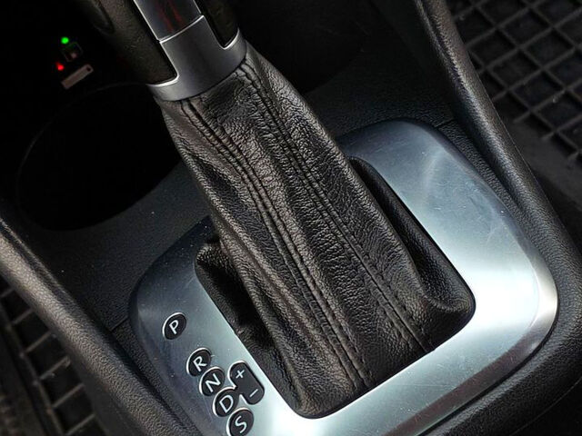 Сірий Фольксваген Поло, об'ємом двигуна 1.6 л та пробігом 89 тис. км за 10800 $, фото 12 на Automoto.ua