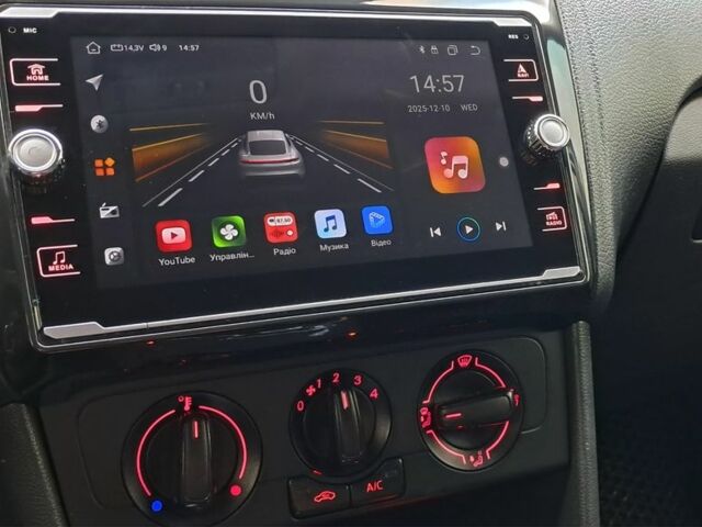 Серый Фольксваген Поло, объемом двигателя 1.6 л и пробегом 83 тыс. км за 8900 $, фото 13 на Automoto.ua