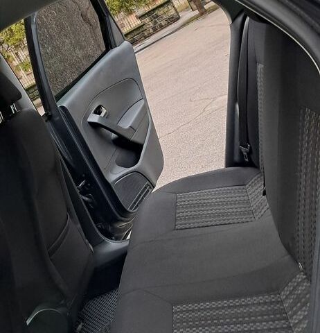 Серый Фольксваген Поло, объемом двигателя 1.6 л и пробегом 83 тыс. км за 8900 $, фото 18 на Automoto.ua