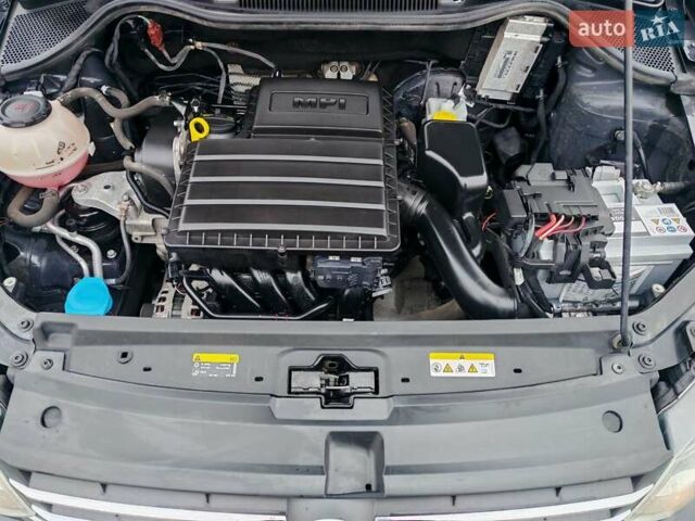 Сірий Фольксваген Поло, об'ємом двигуна 1.6 л та пробігом 143 тис. км за 8850 $, фото 10 на Automoto.ua