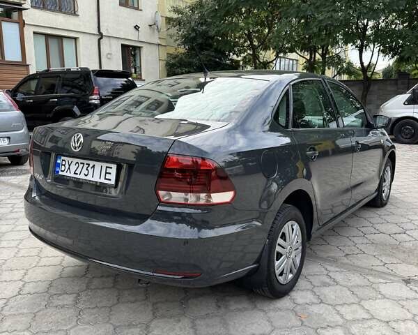 Серый Фольксваген Поло, объемом двигателя 1.6 л и пробегом 160 тыс. км за 8650 $, фото 4 на Automoto.ua