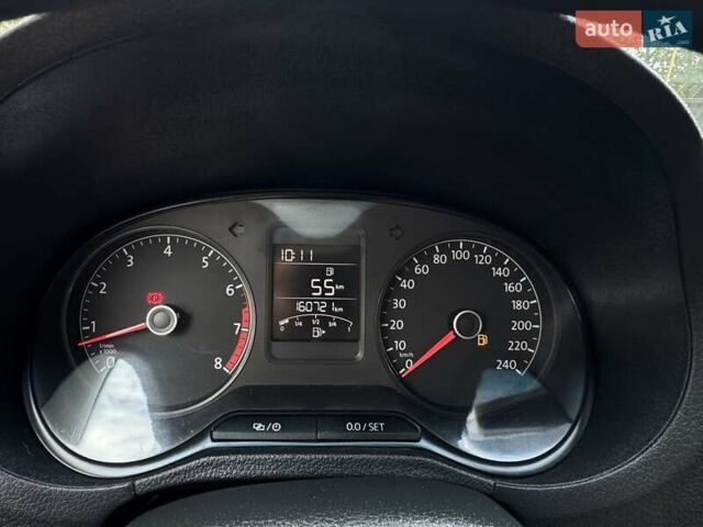 Серый Фольксваген Поло, объемом двигателя 1.6 л и пробегом 160 тыс. км за 8650 $, фото 16 на Automoto.ua
