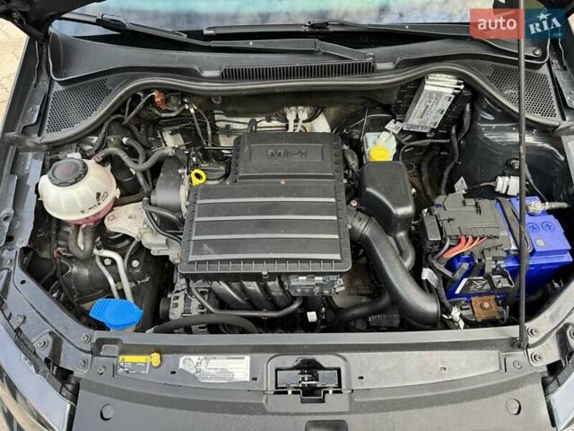 Серый Фольксваген Поло, объемом двигателя 1.6 л и пробегом 160 тыс. км за 8650 $, фото 14 на Automoto.ua