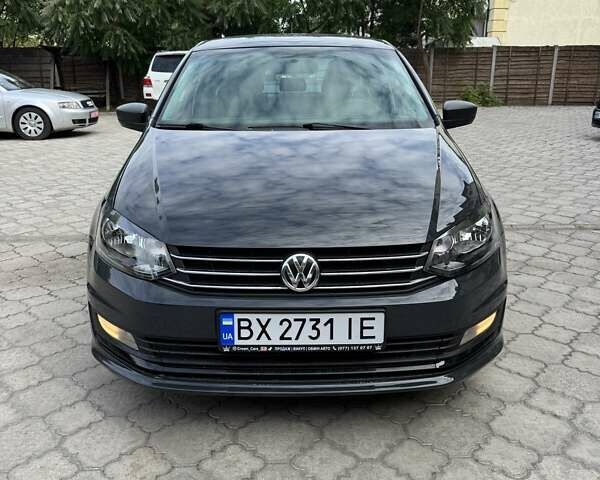 Серый Фольксваген Поло, объемом двигателя 1.6 л и пробегом 160 тыс. км за 8650 $, фото 1 на Automoto.ua