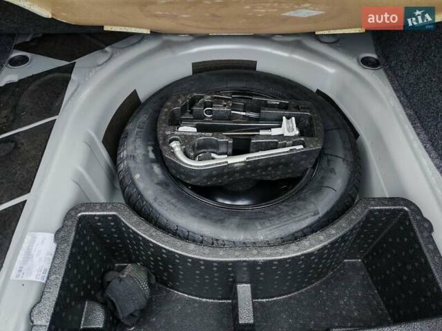 Сірий Фольксваген Поло, об'ємом двигуна 1.6 л та пробігом 143 тис. км за 8850 $, фото 14 на Automoto.ua