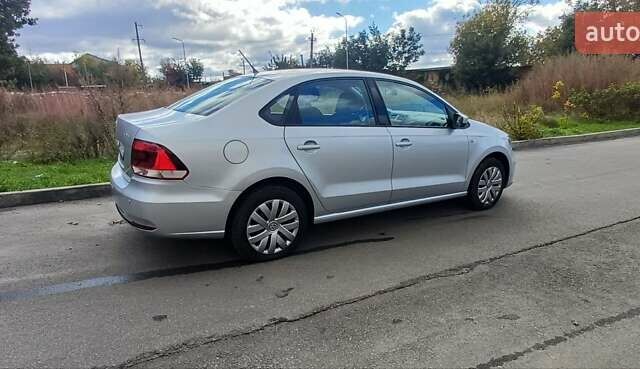 Серый Фольксваген Поло, объемом двигателя 1.4 л и пробегом 152 тыс. км за 10200 $, фото 13 на Automoto.ua