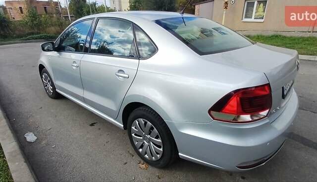 Серый Фольксваген Поло, объемом двигателя 1.4 л и пробегом 152 тыс. км за 10200 $, фото 7 на Automoto.ua