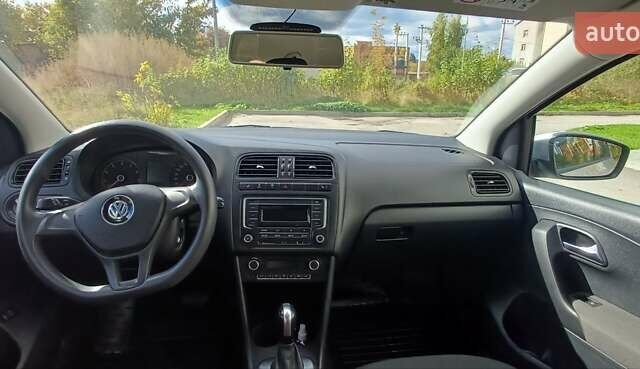 Серый Фольксваген Поло, объемом двигателя 1.4 л и пробегом 152 тыс. км за 10200 $, фото 23 на Automoto.ua