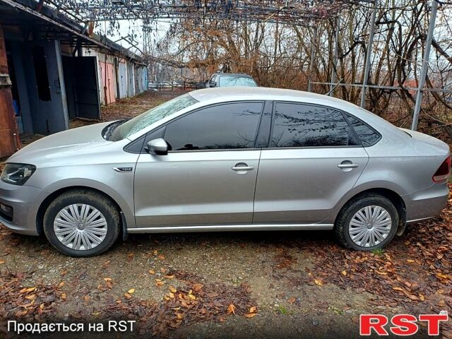 Сірий Фольксваген Поло, об'ємом двигуна 1.4 л та пробігом 68 тис. км за 12000 $, фото 7 на Automoto.ua