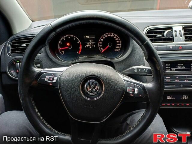 Сірий Фольксваген Поло, об'ємом двигуна 1.4 л та пробігом 68 тис. км за 12000 $, фото 1 на Automoto.ua