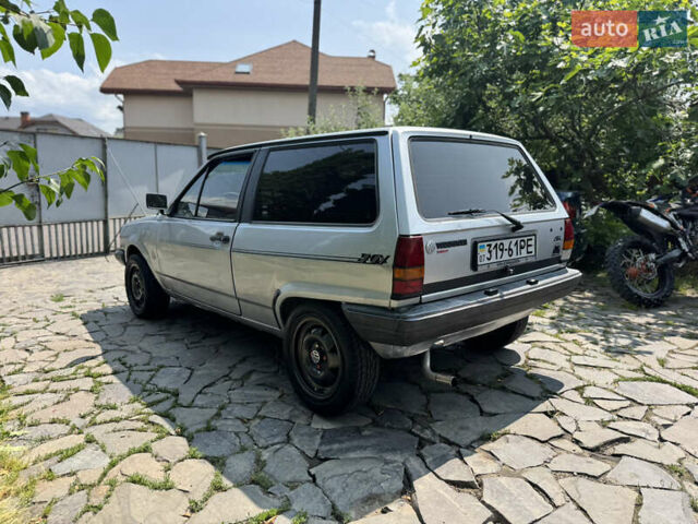 Серый Фольксваген Поло, объемом двигателя 1.3 л и пробегом 170 тыс. км за 900 $, фото 3 на Automoto.ua