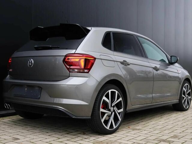 Серый Фольксваген Поло, объемом двигателя 2 л и пробегом 31 тыс. км за 5800 $, фото 4 на Automoto.ua