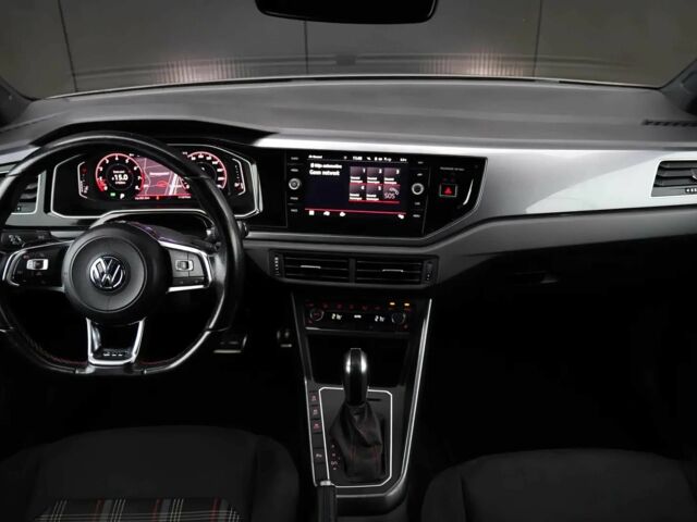 Серый Фольксваген Поло, объемом двигателя 2 л и пробегом 31 тыс. км за 5800 $, фото 9 на Automoto.ua