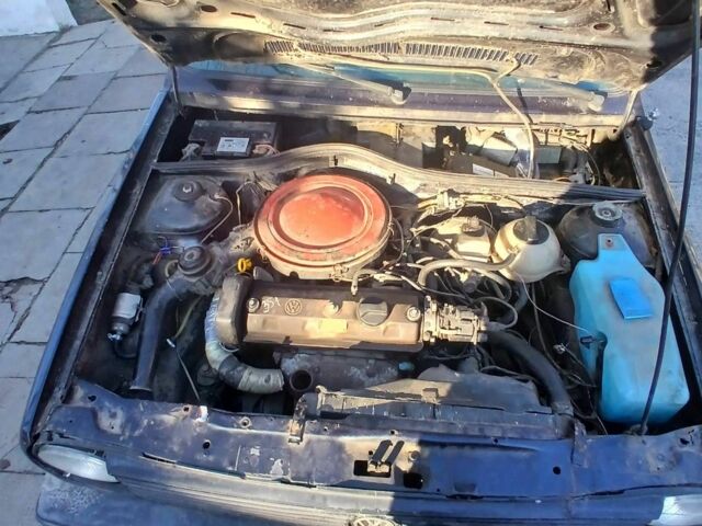 Синий Фольксваген Поло, объемом двигателя 1.3 л и пробегом 175 тыс. км за 750 $, фото 5 на Automoto.ua