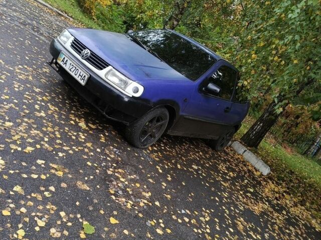 Синий Фольксваген Поло, объемом двигателя 0 л и пробегом 250 тыс. км за 1334 $, фото 1 на Automoto.ua