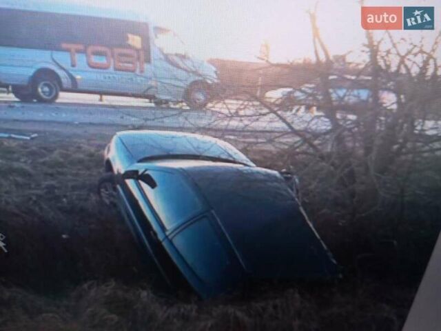 Синій Фольксваген Поло, об'ємом двигуна 1.4 л та пробігом 270 тис. км за 1000 $, фото 3 на Automoto.ua