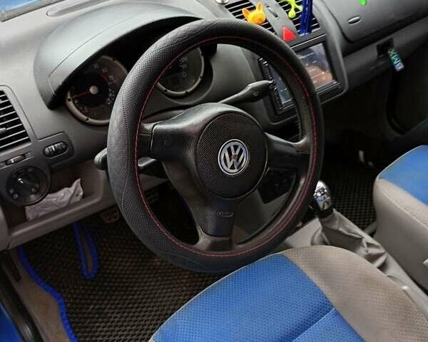 Синий Фольксваген Поло, объемом двигателя 1 л и пробегом 280 тыс. км за 2400 $, фото 4 на Automoto.ua