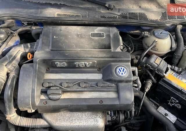 Синий Фольксваген Поло, объемом двигателя 1.4 л и пробегом 223 тыс. км за 3100 $, фото 8 на Automoto.ua