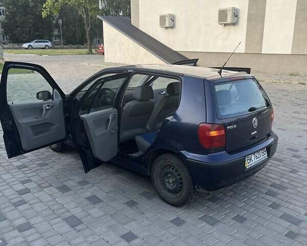 Синий Фольксваген Поло, объемом двигателя 1 л и пробегом 225 тыс. км за 2550 $, фото 8 на Automoto.ua