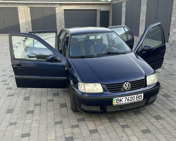 Синий Фольксваген Поло, объемом двигателя 1 л и пробегом 225 тыс. км за 2550 $, фото 11 на Automoto.ua