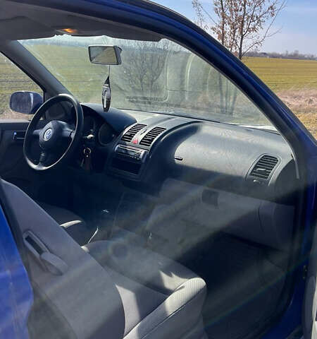 Синий Фольксваген Поло, объемом двигателя 1.4 л и пробегом 223 тыс. км за 3100 $, фото 2 на Automoto.ua