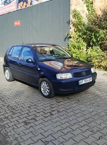 Синий Фольксваген Поло, объемом двигателя 1 л и пробегом 230 тыс. км за 2399 $, фото 3 на Automoto.ua