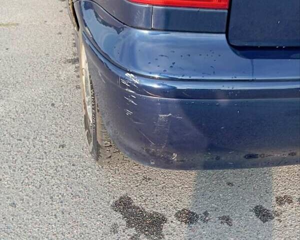 Синий Фольксваген Поло, объемом двигателя 1.4 л и пробегом 172 тыс. км за 2600 $, фото 4 на Automoto.ua