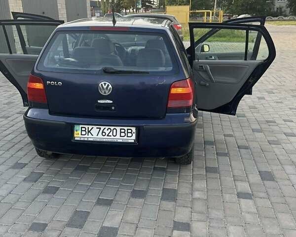 Синий Фольксваген Поло, объемом двигателя 1 л и пробегом 225 тыс. км за 2550 $, фото 12 на Automoto.ua