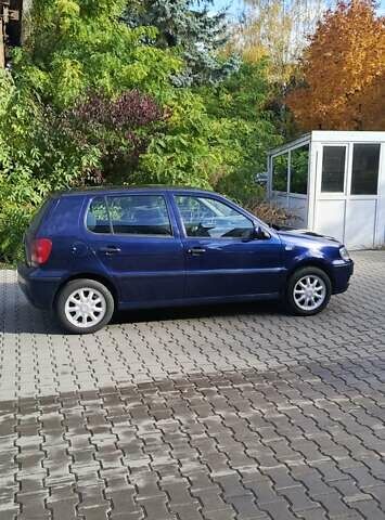 Синий Фольксваген Поло, объемом двигателя 1 л и пробегом 230 тыс. км за 2399 $, фото 5 на Automoto.ua