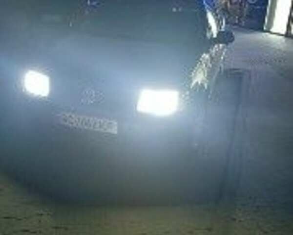 Синий Фольксваген Поло, объемом двигателя 1 л и пробегом 280 тыс. км за 2400 $, фото 7 на Automoto.ua