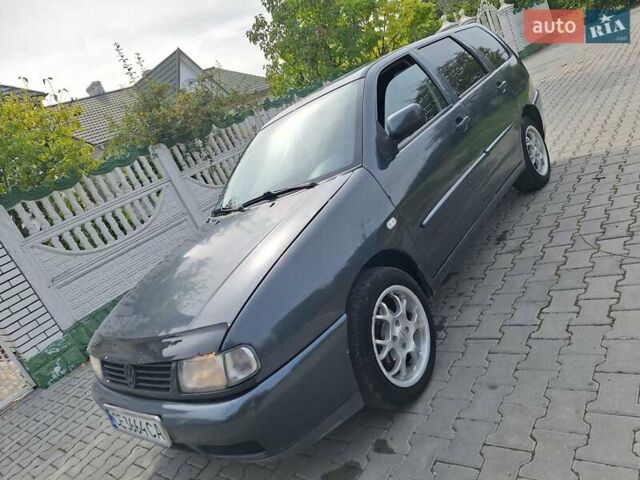 Фольксваген Поло 2001 у Чернівцях на Automoto.ua Синій Фольксваген Поло, об'ємом двигуна 1.4 л та пробігом 249 тис. км за 2200 $, фото 17 на Automoto.ua