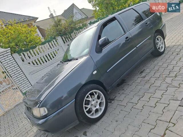 Фольксваген Поло 2001 у Чернівцях на Automoto.ua Синій Фольксваген Поло, об'ємом двигуна 1.4 л та пробігом 249 тис. км за 2200 $, фото 16 на Automoto.ua