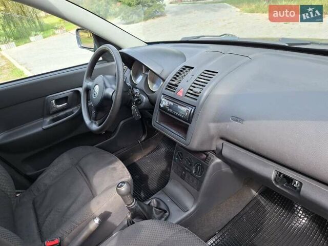 Синий Фольксваген Поло, объемом двигателя 1.39 л и пробегом 249 тыс. км за 2100 $, фото 26 на Automoto.ua