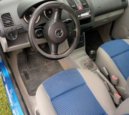 Синий Фольксваген Поло, объемом двигателя 1.4 л и пробегом 270 тыс. км за 2275 $, фото 3 на Automoto.ua