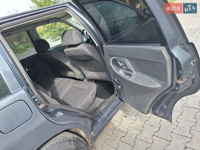 Синий Фольксваген Поло, объемом двигателя 1.39 л и пробегом 249 тыс. км за 2100 $, фото 18 на Automoto.ua