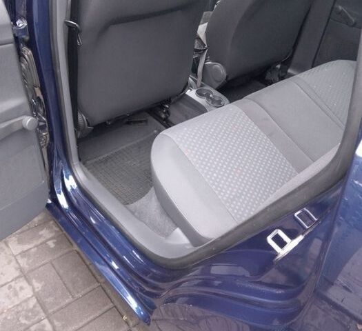 Синій Фольксваген Поло, об'ємом двигуна 1.2 л та пробігом 220 тис. км за 4300 $, фото 9 на Automoto.ua